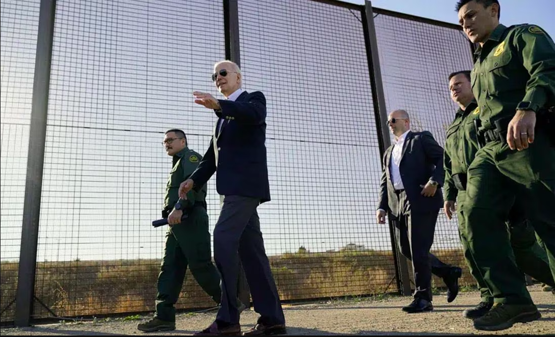 <php echo $entry->entry_title;?>