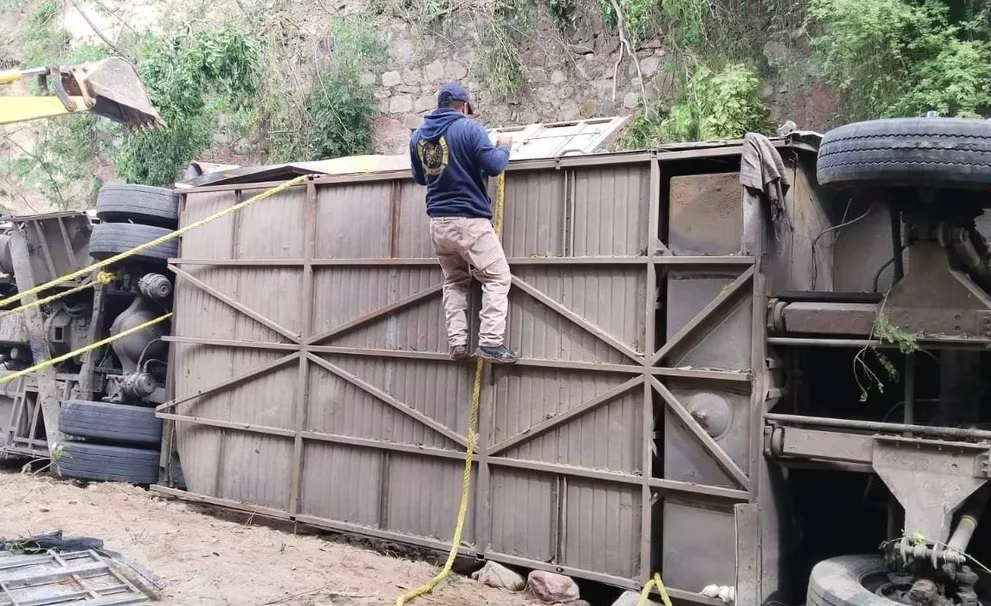 <php echo $entry->entry_title;?>