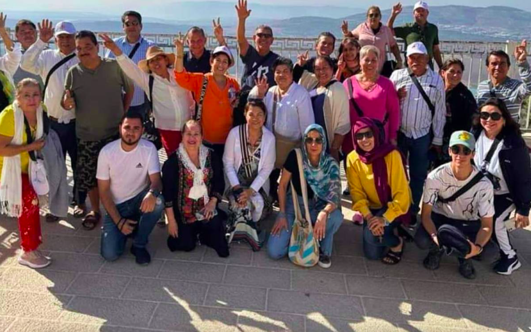 <php echo $entry->entry_title;?>